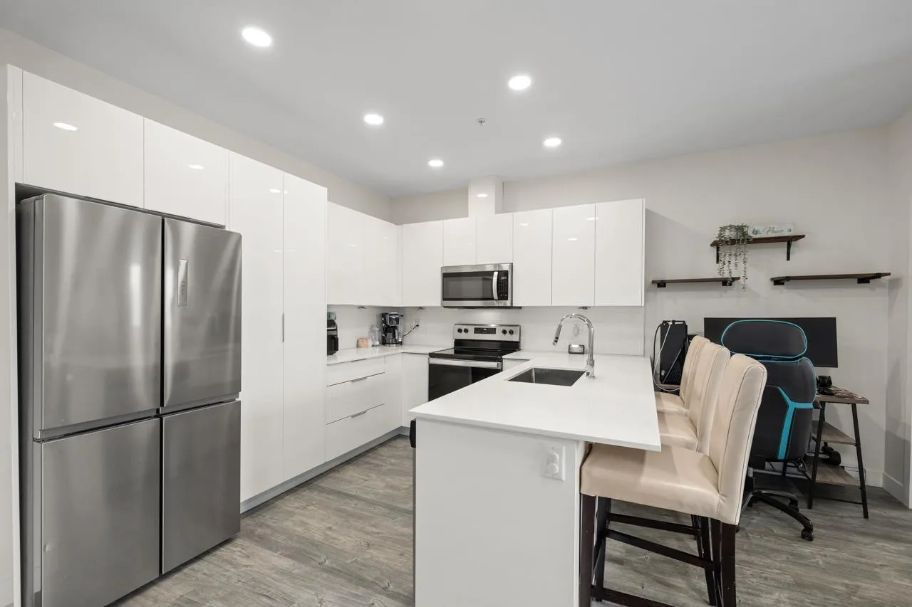 309 9450 ROBSON STREET|Chilliwack Proper West