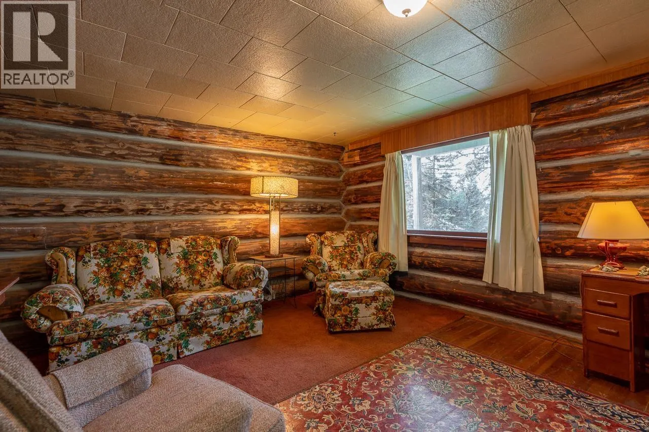 3920 EAGLE CREEK ROAD