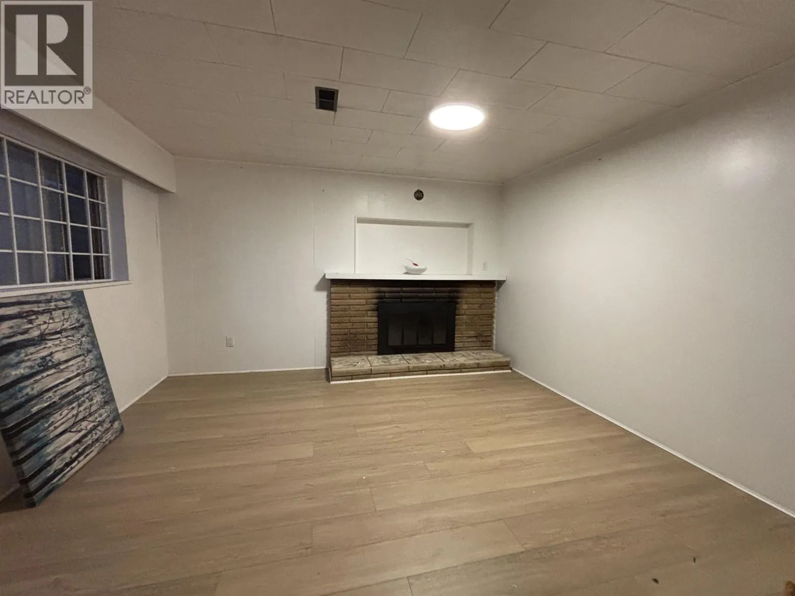 Main 3470 DUNDAS STREET