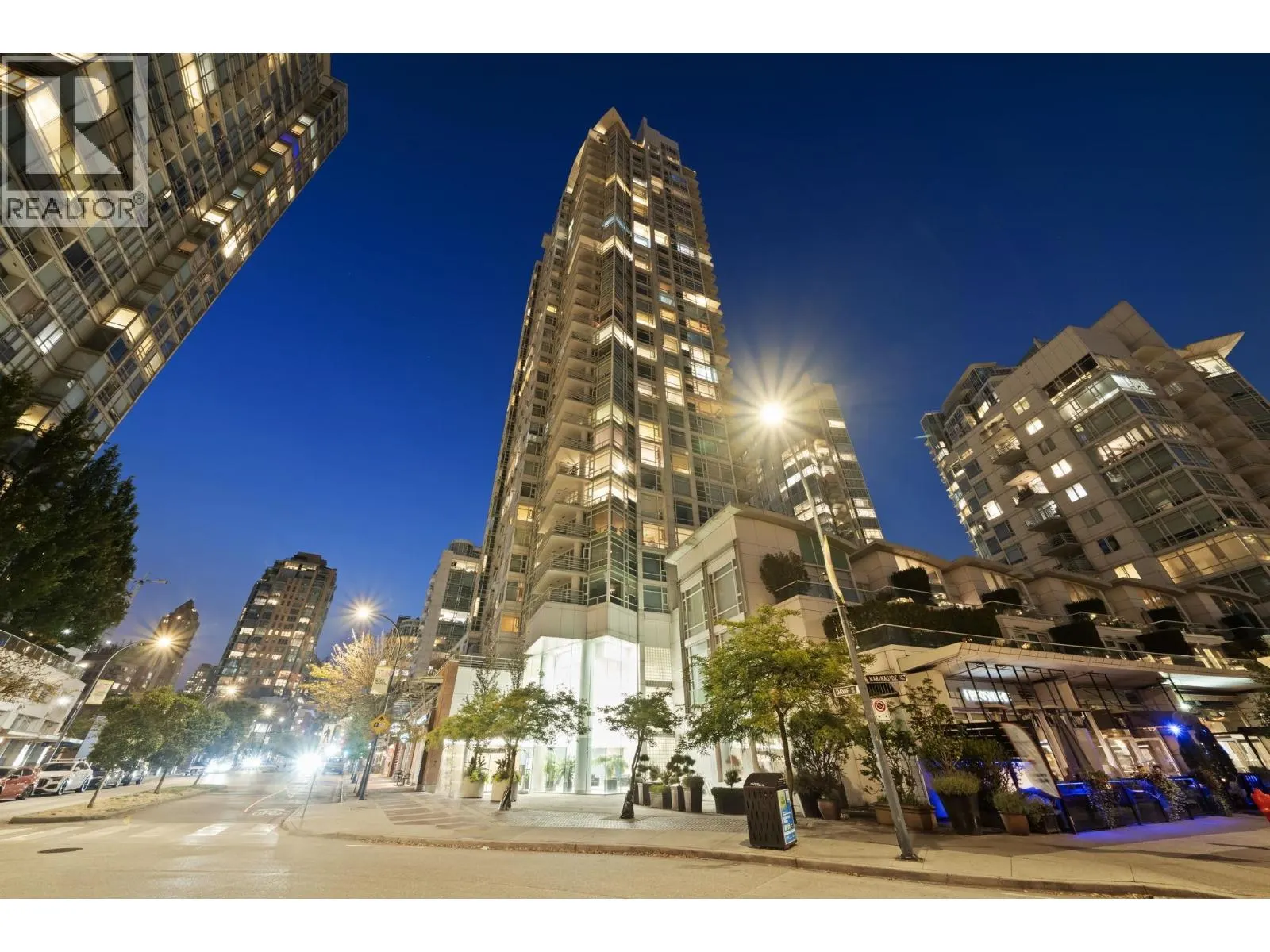 2306 1199 MARINASIDE CRESCENT