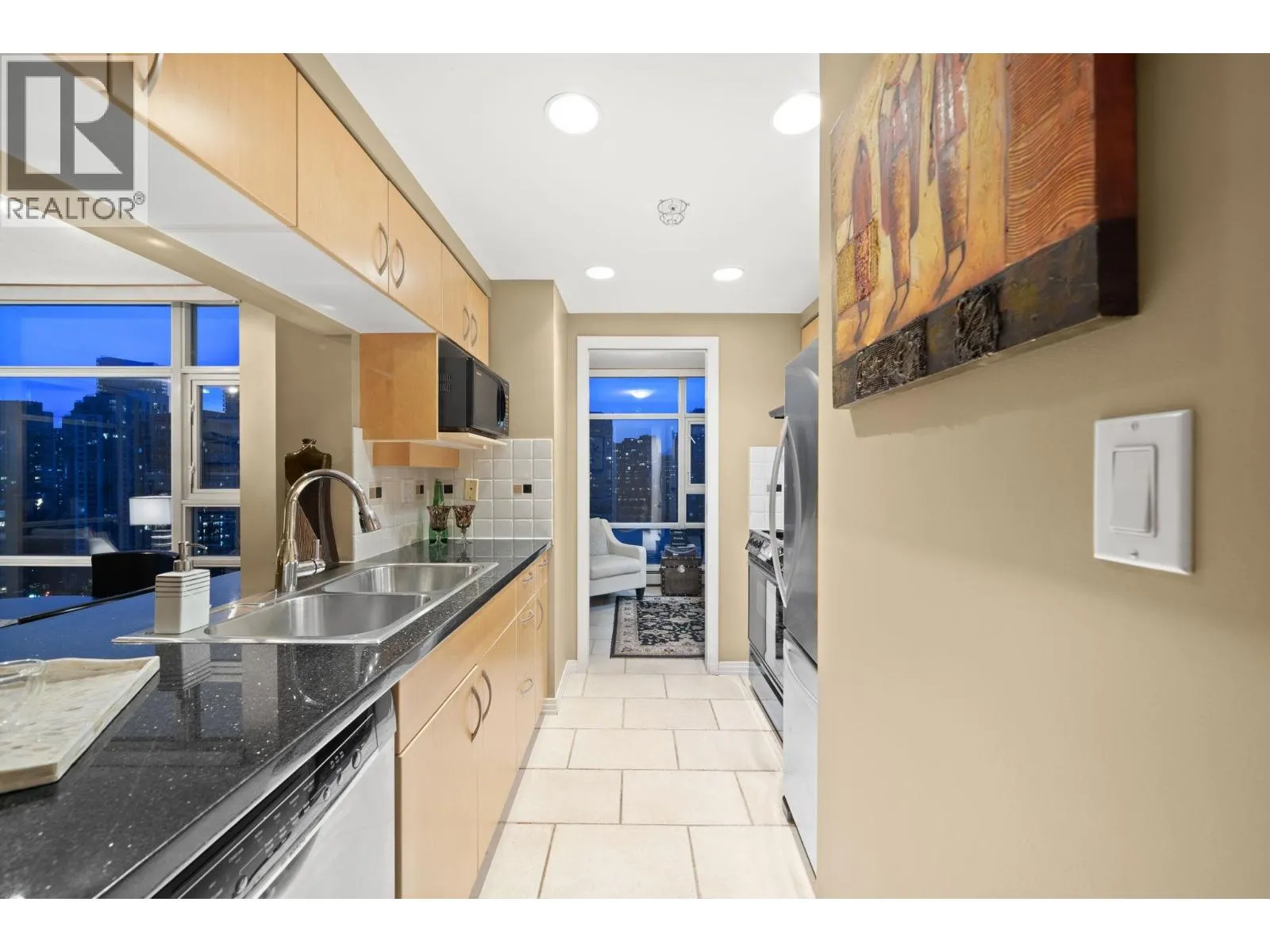 2306 1199 MARINASIDE CRESCENT