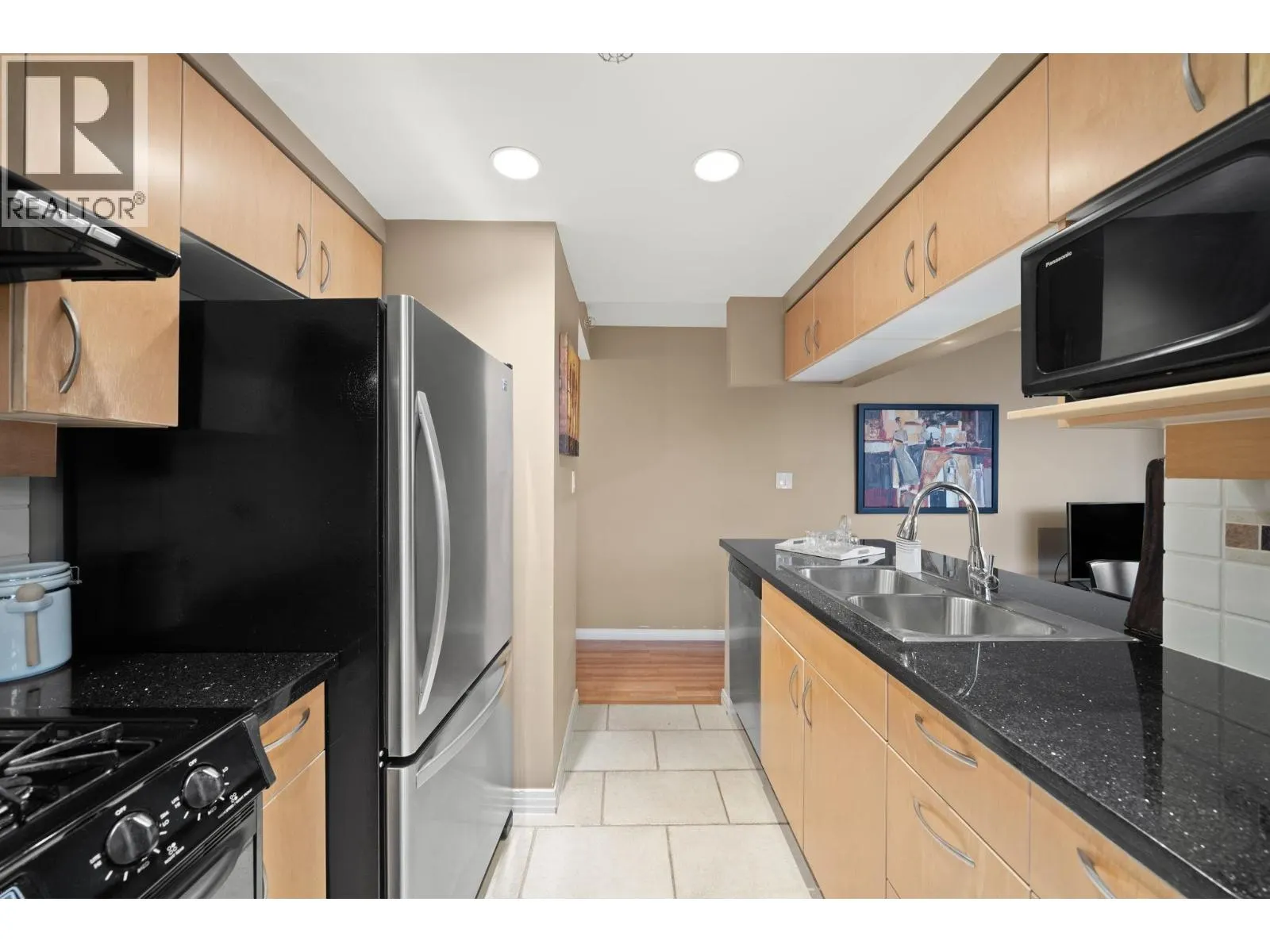 2306 1199 MARINASIDE CRESCENT