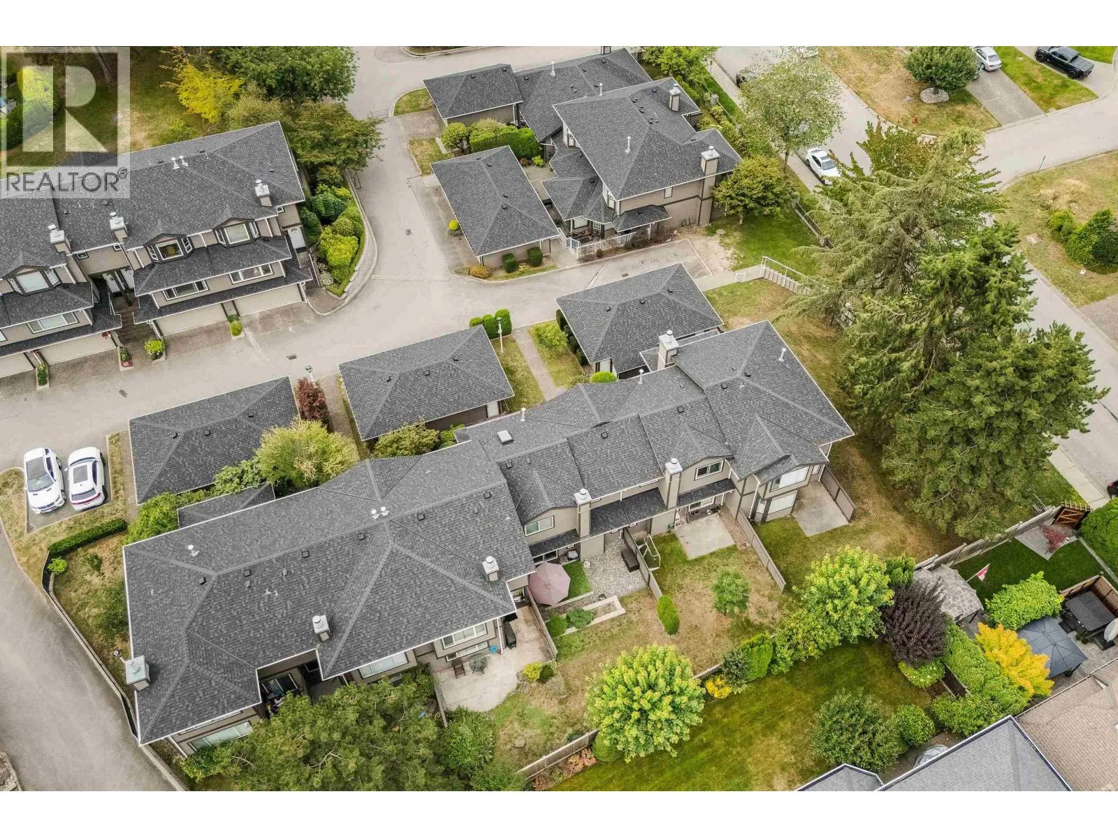 106 1140 CASTLE CRESCENT