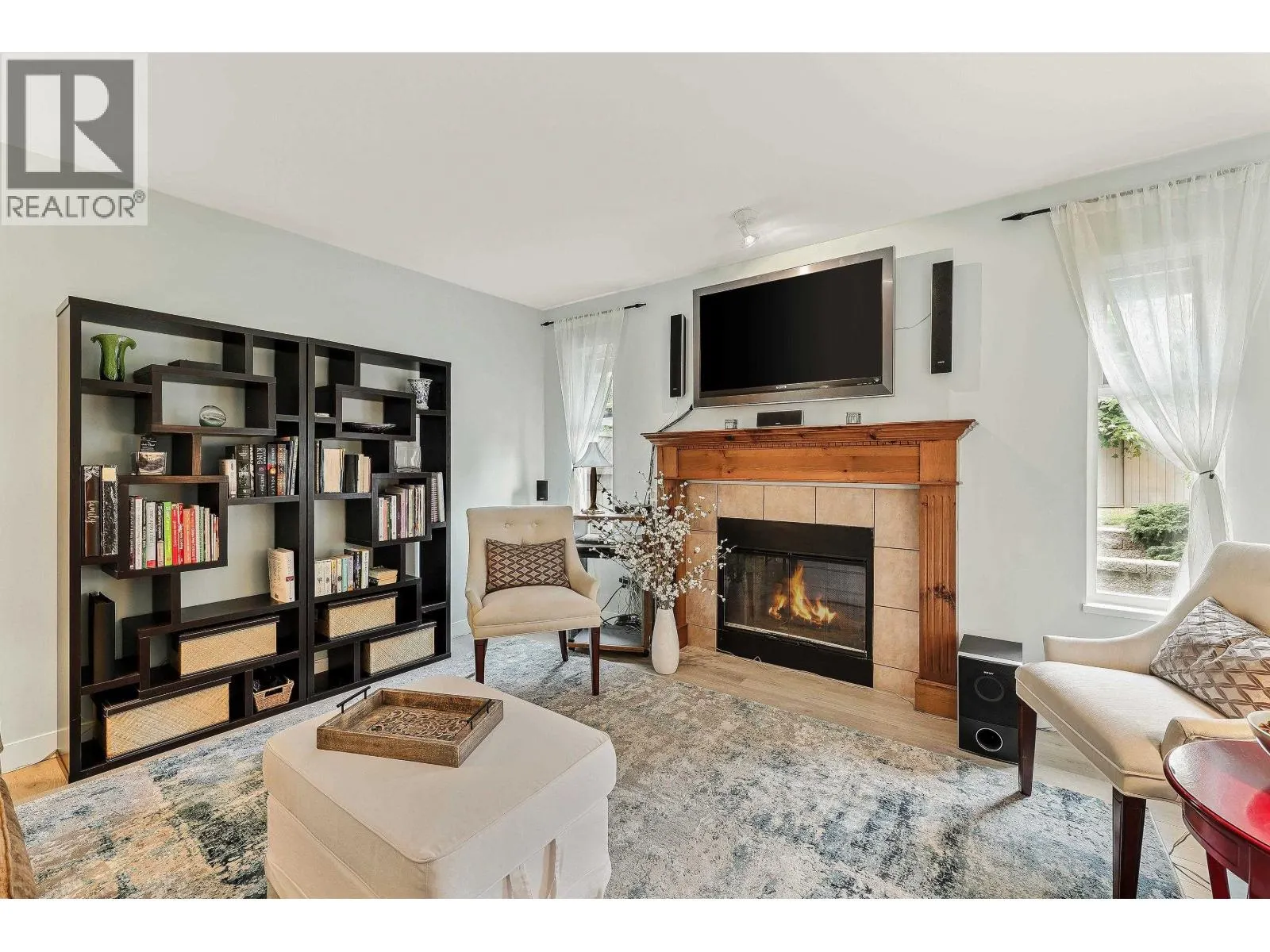 106 1140 CASTLE CRESCENT
