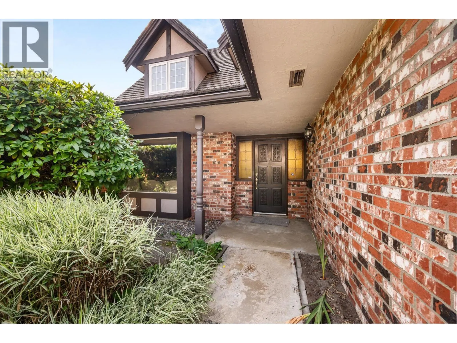 8711 DOULTON PLACE