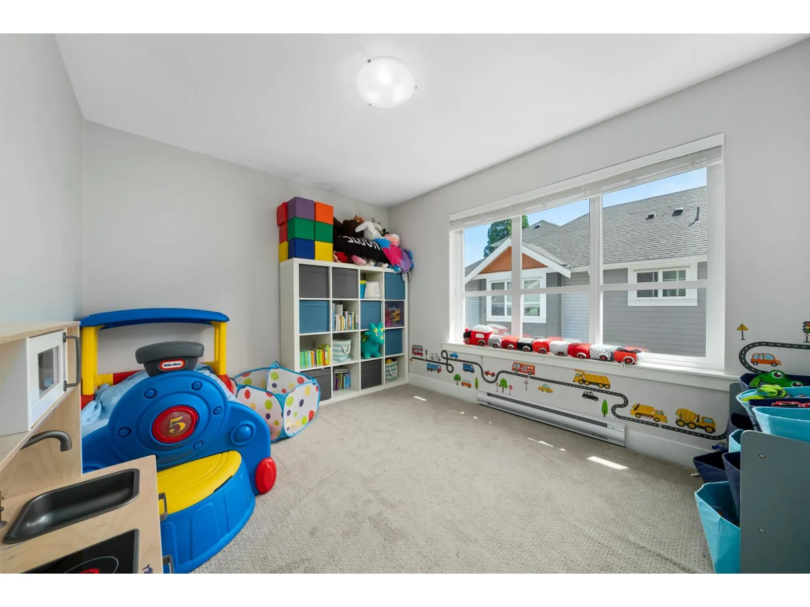 33 20856 76 AVENUE