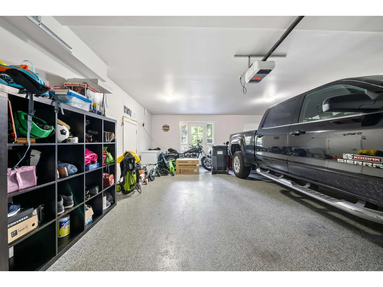 33 20856 76 AVENUE