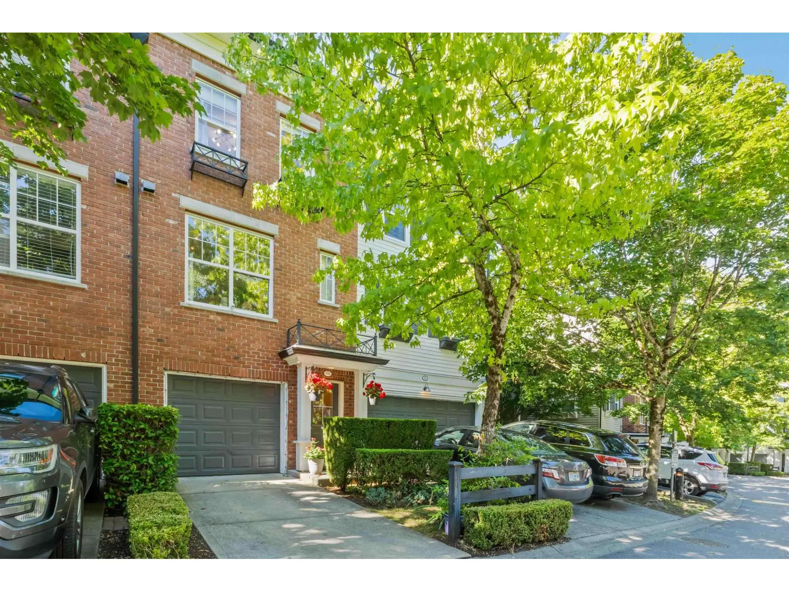 54 15075 60 AVENUE