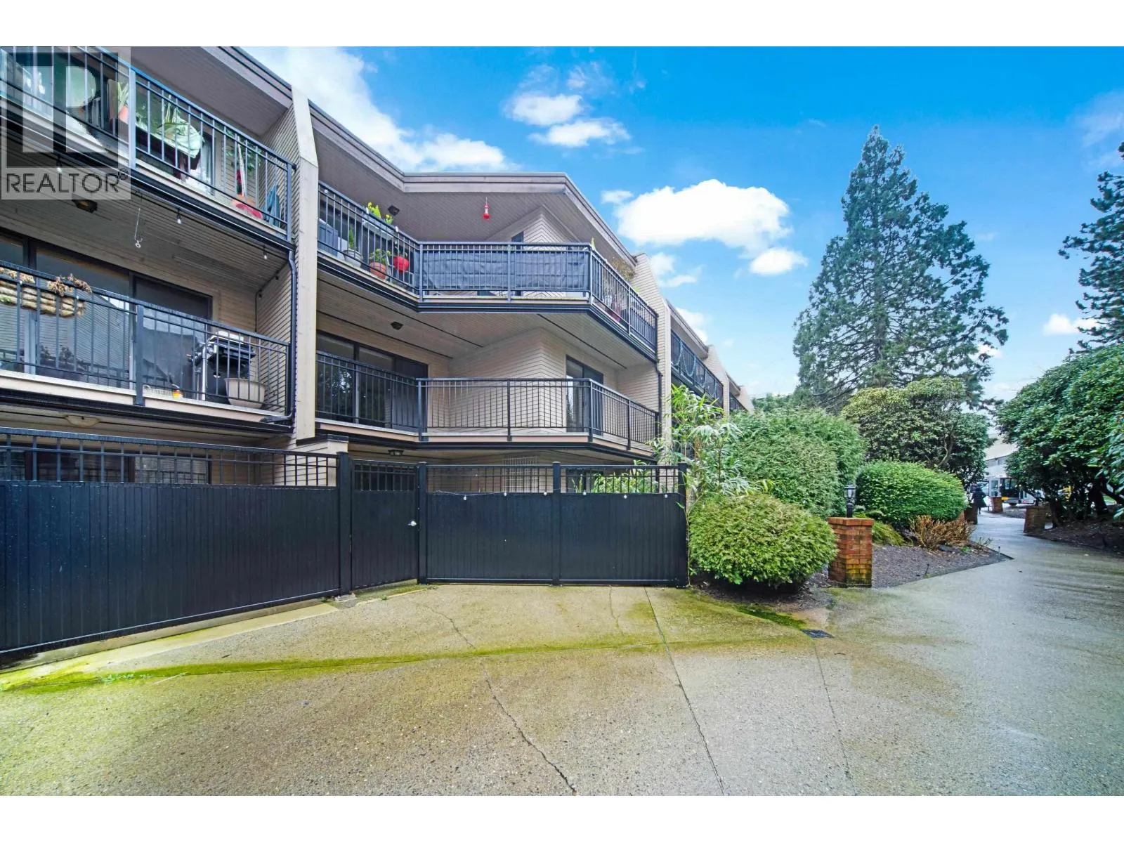320 1385 DRAYCOTT ROAD