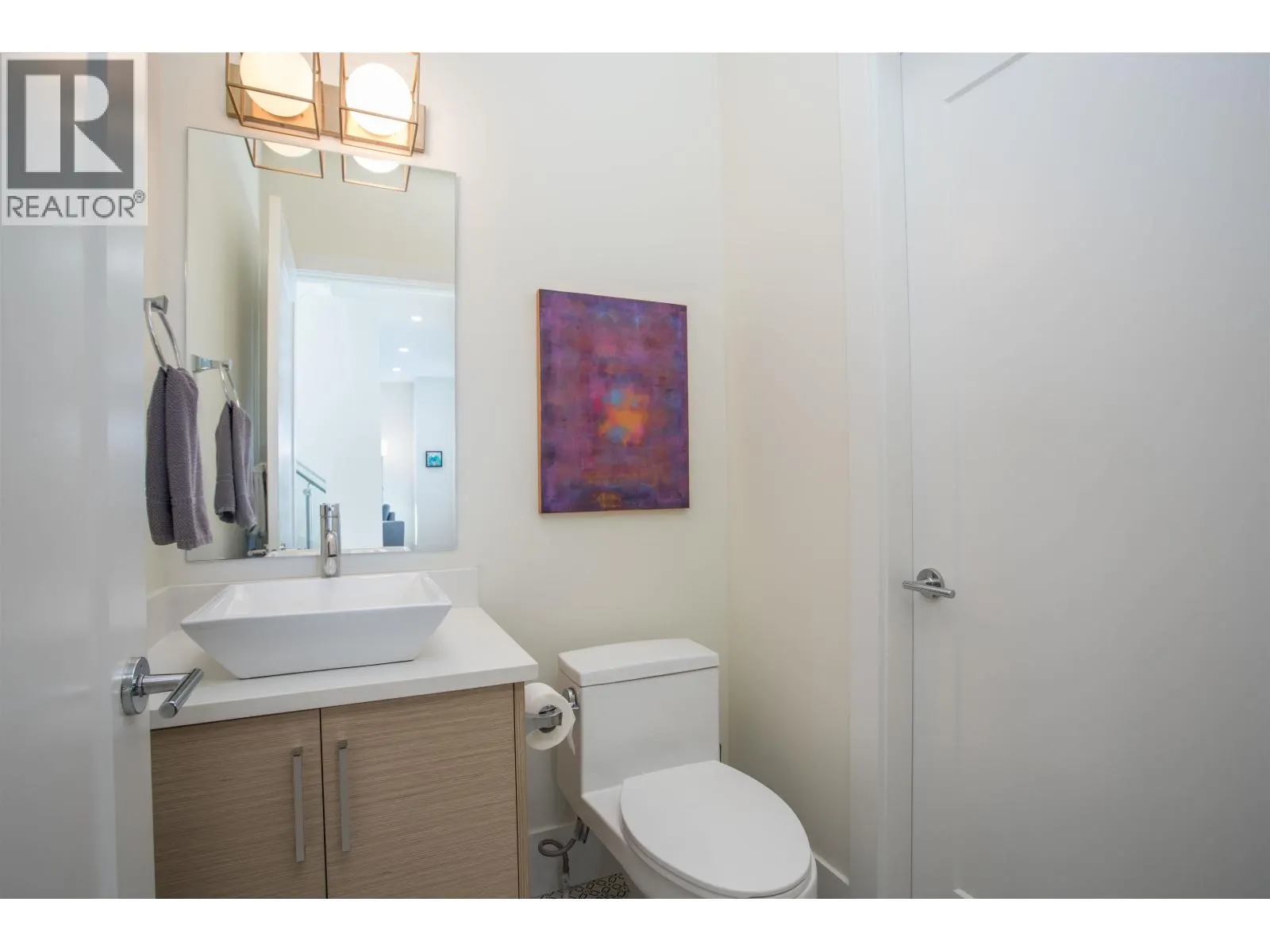 341 E 13TH STREET