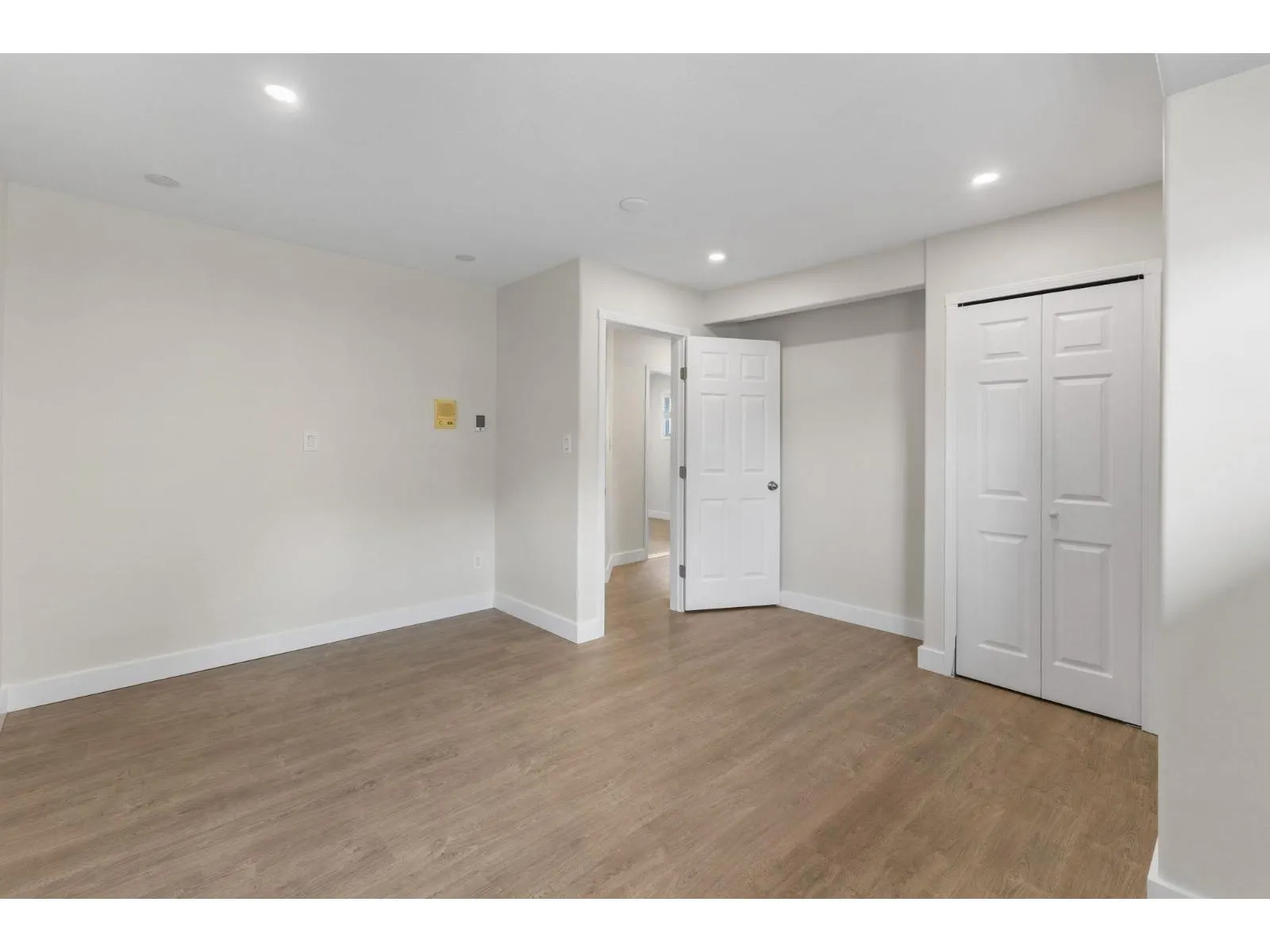 8 46191 CESSNA DRIVE|Chilliwack Proper South