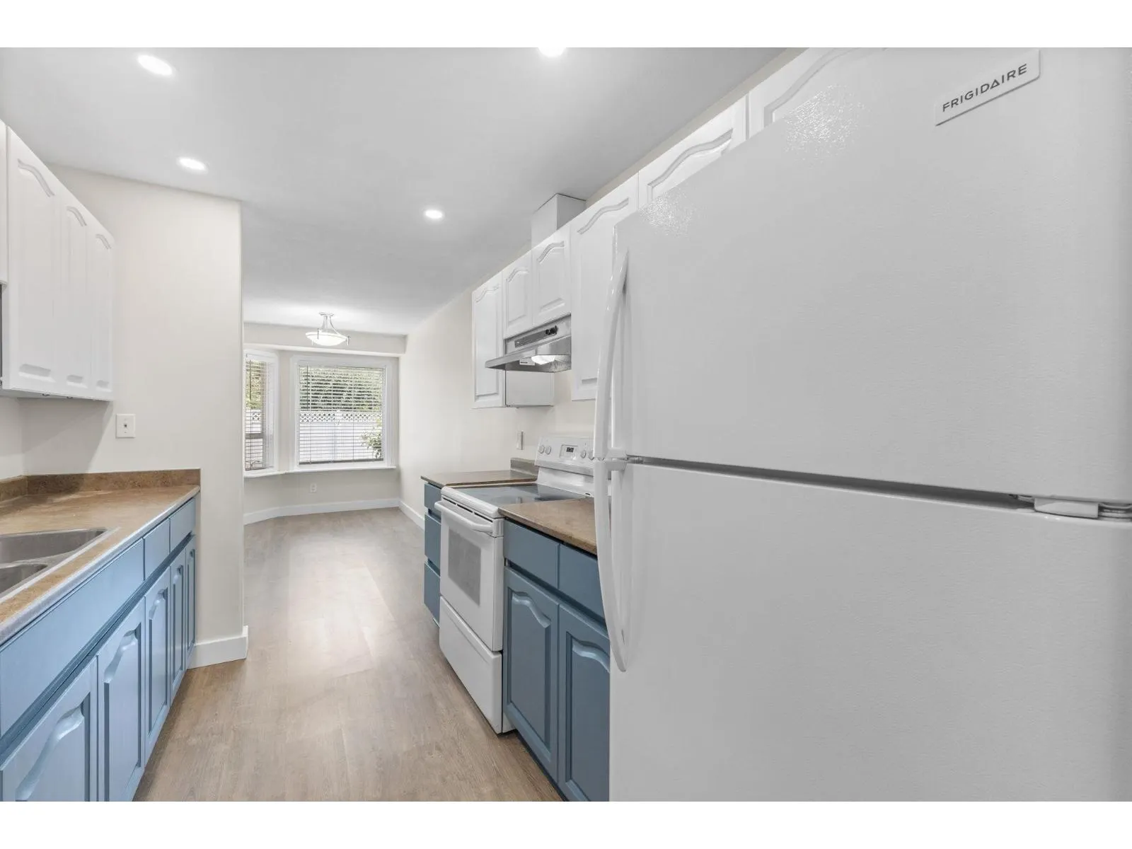 8 46191 CESSNA DRIVE|Chilliwack Proper South