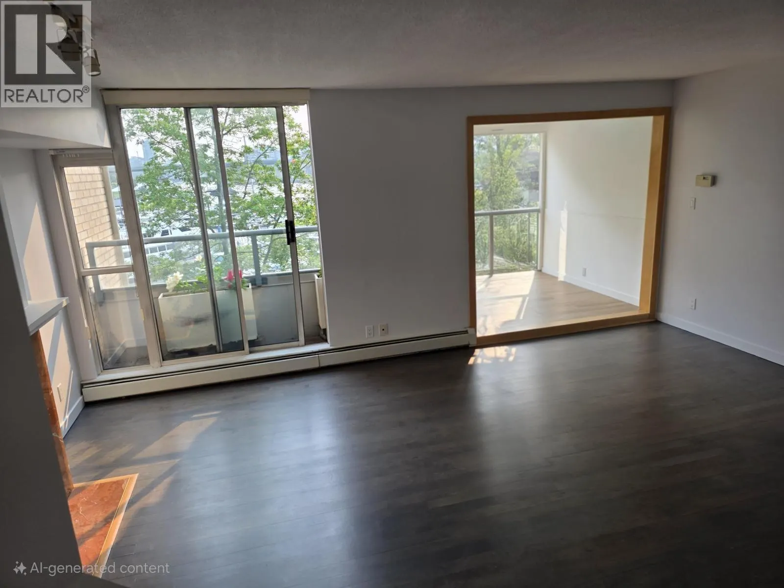 319 1228 MARINASIDE CRESCENT