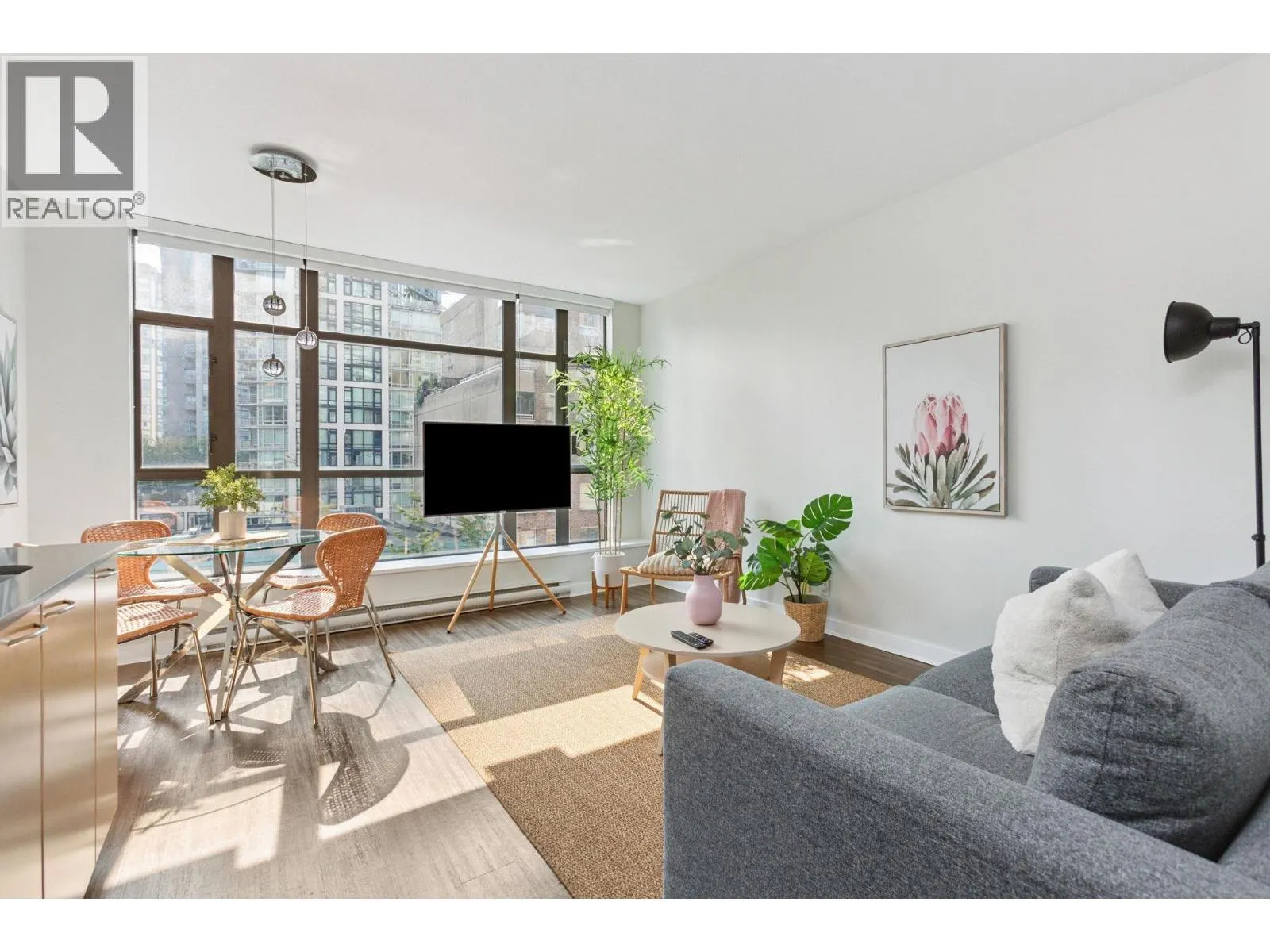 509 1249 GRANVILLE STREET