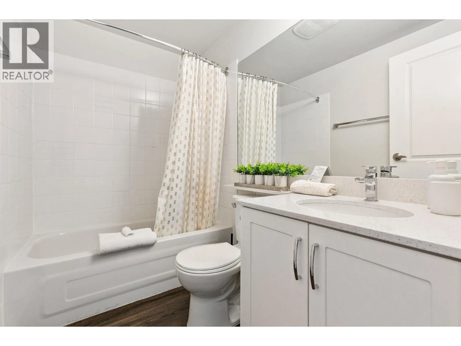 509 1249 GRANVILLE STREET
