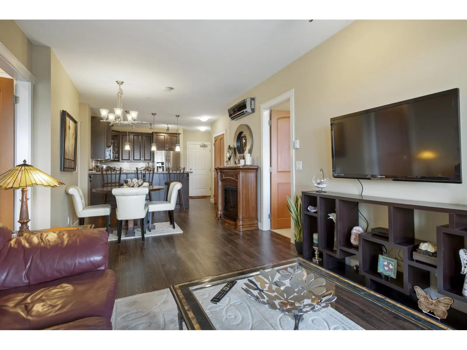 530 8067 207 STREET
