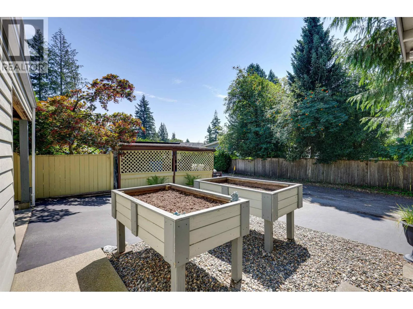1433 DORAN ROAD