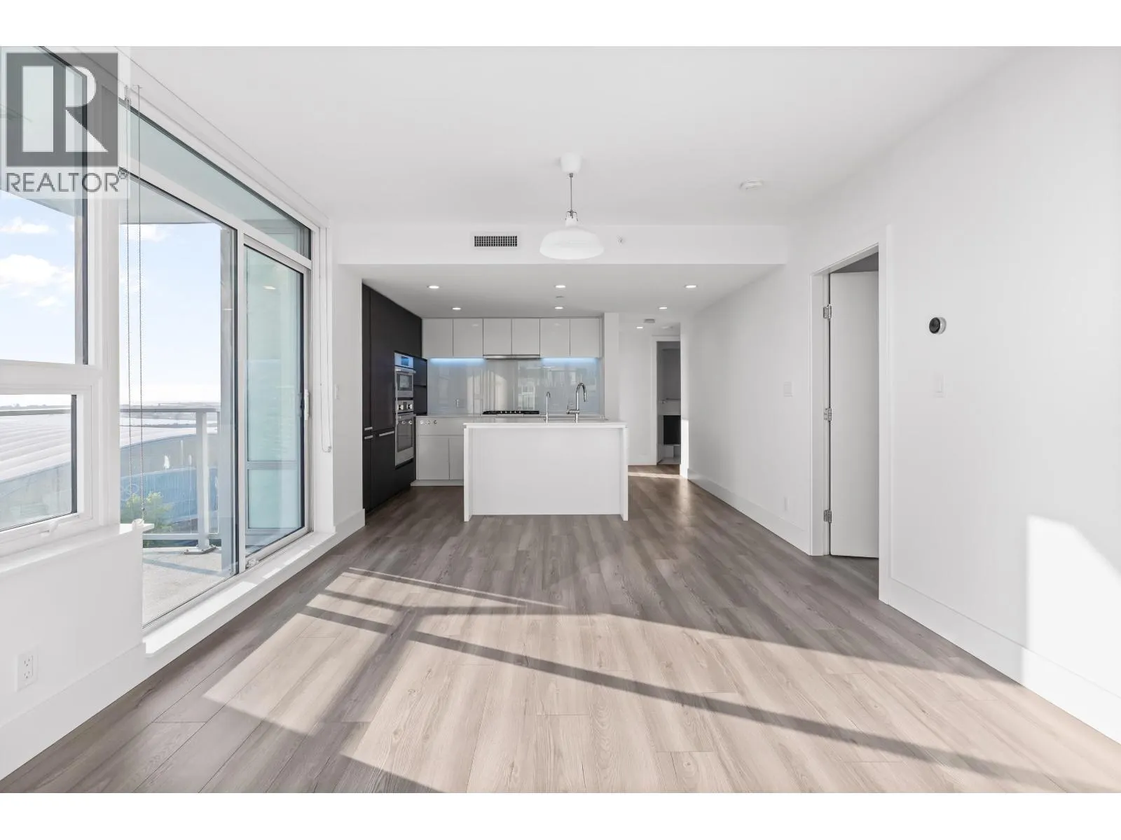 1403 5508 HOLLYBRIDGE WAY