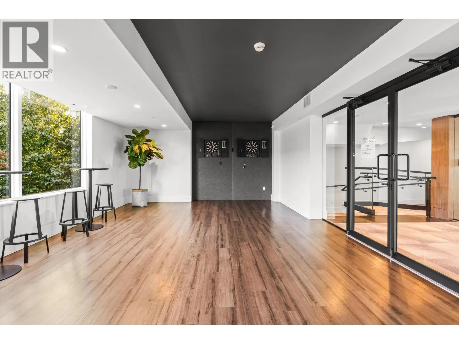 1403 5508 HOLLYBRIDGE WAY