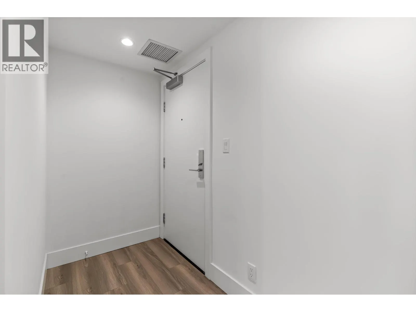 1403 5508 HOLLYBRIDGE WAY