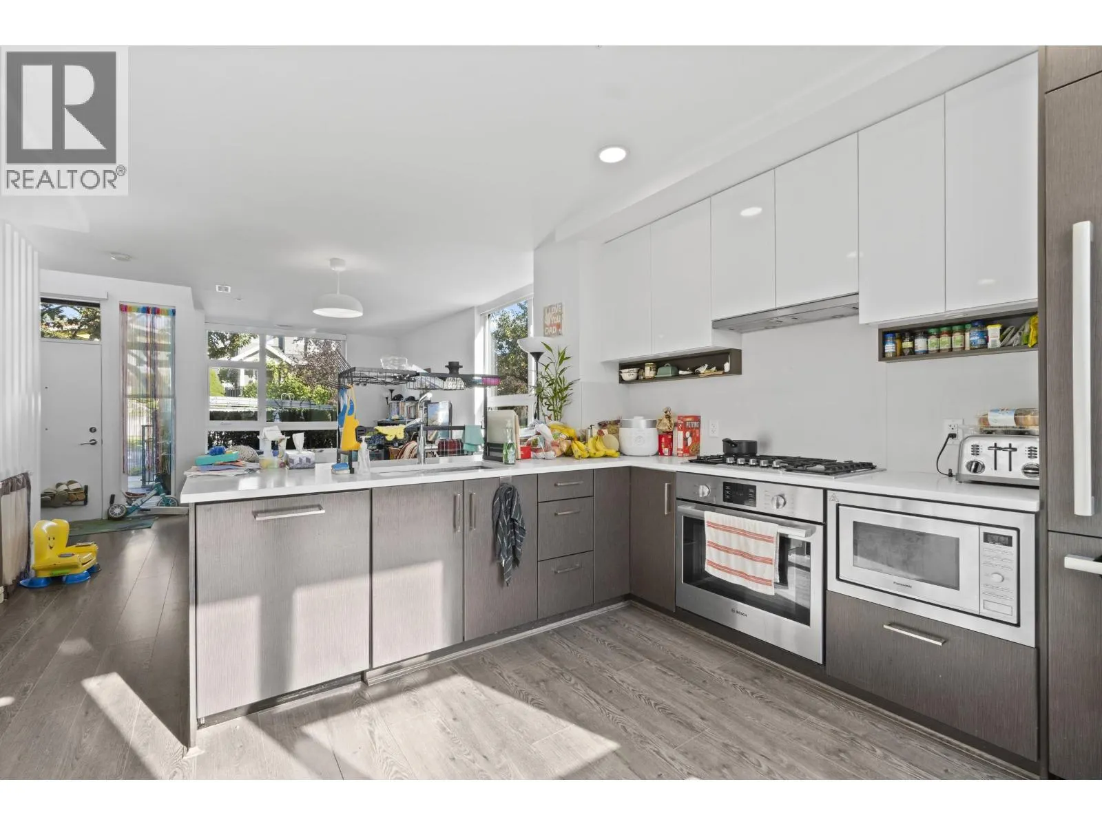 190 W 63RD AVENUE
