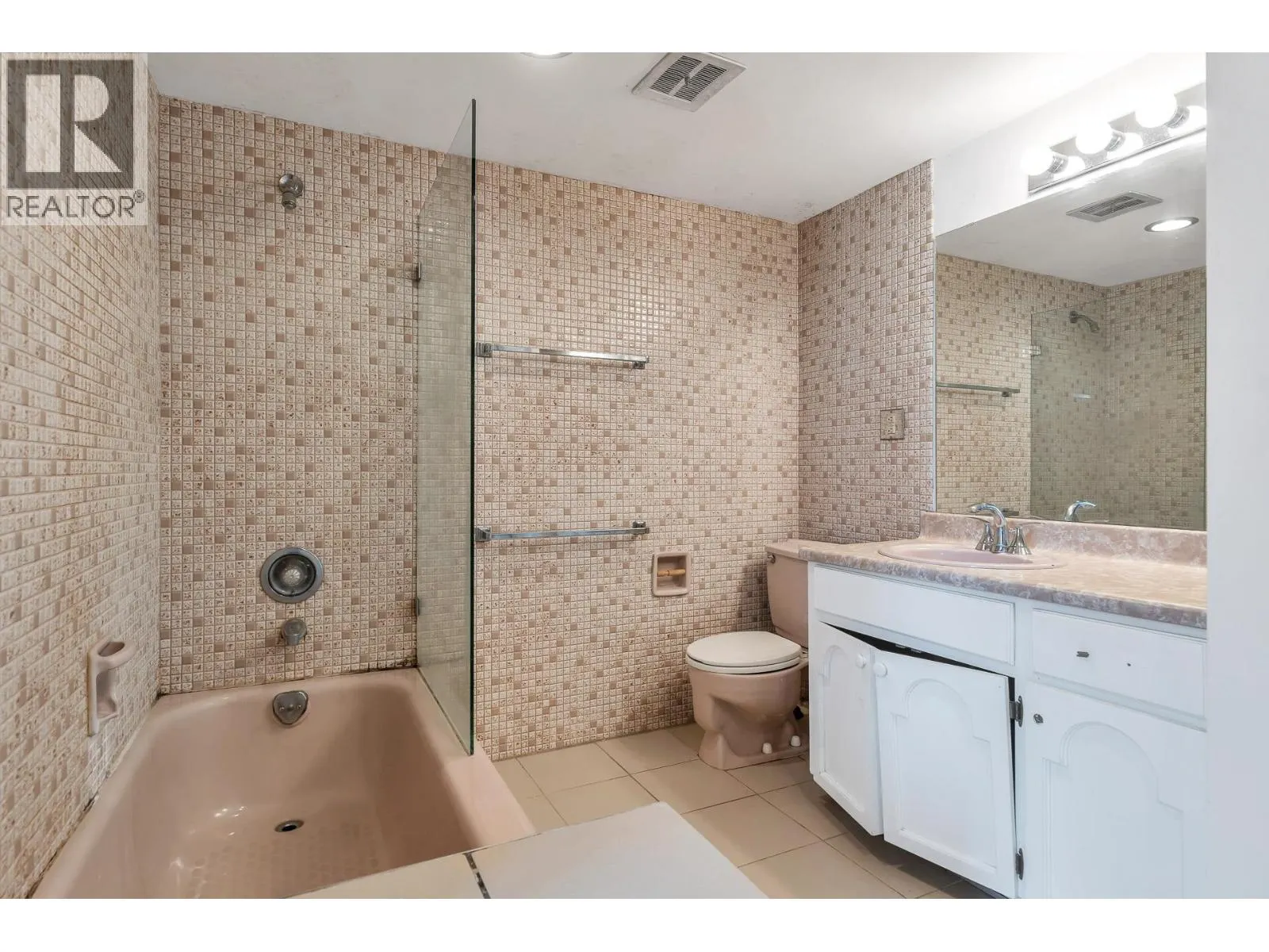 201 845 CHILCO STREET