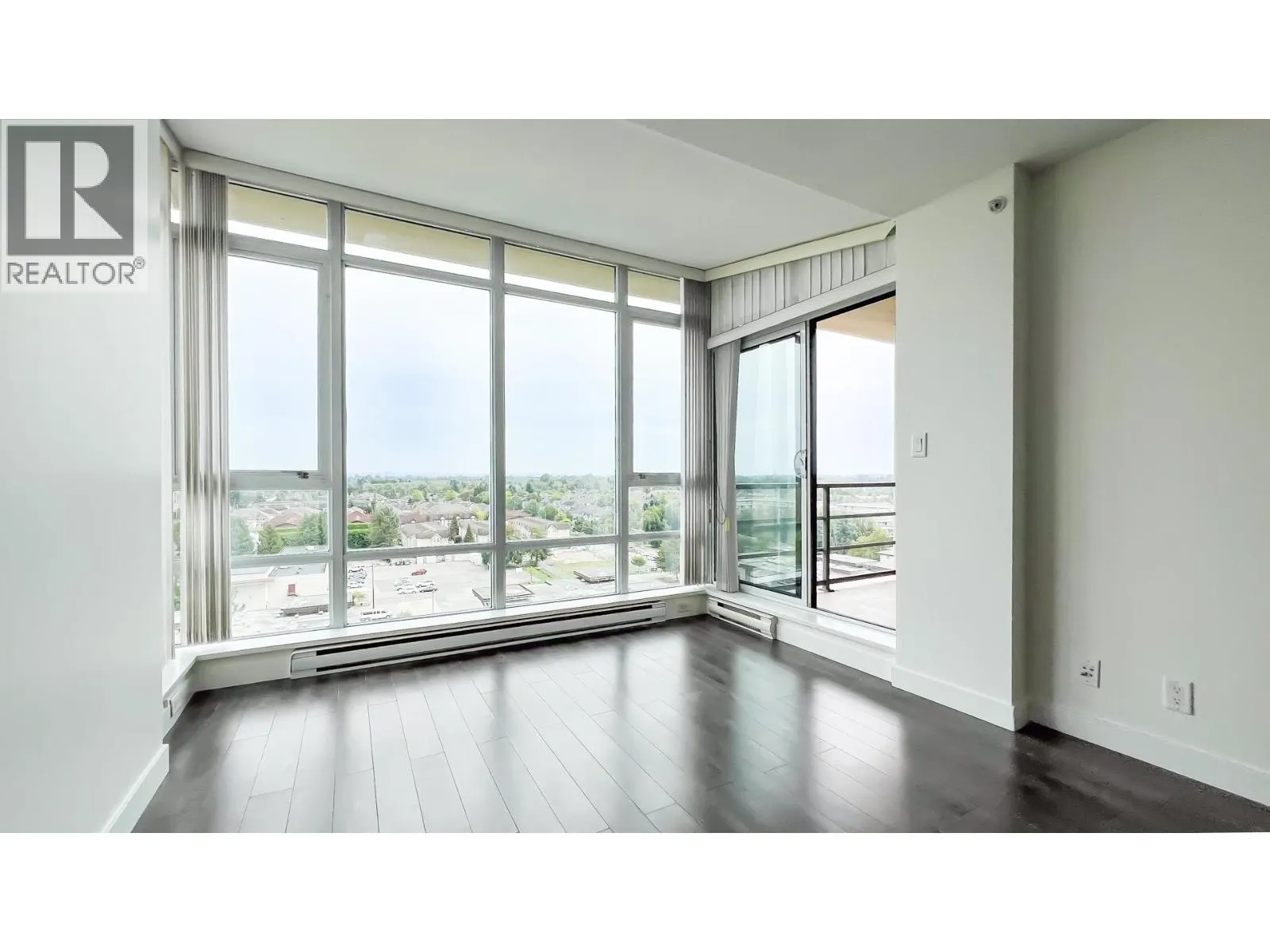 1207 9171 FERNDALE ROAD