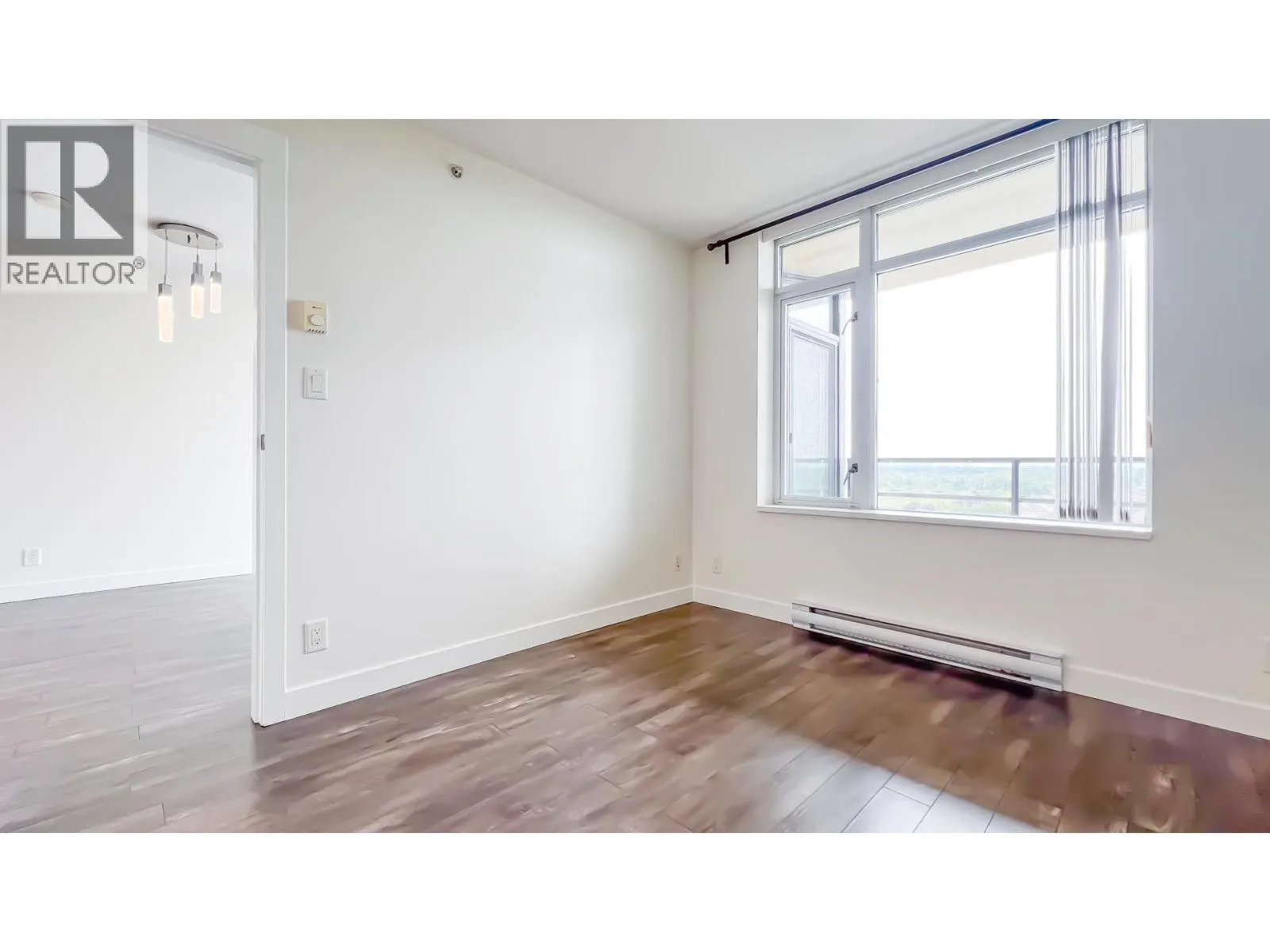 1207 9171 FERNDALE ROAD
