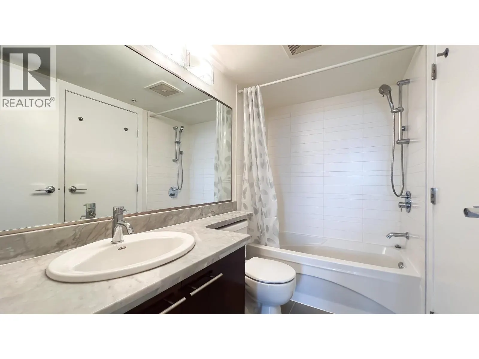 1207 9171 FERNDALE ROAD