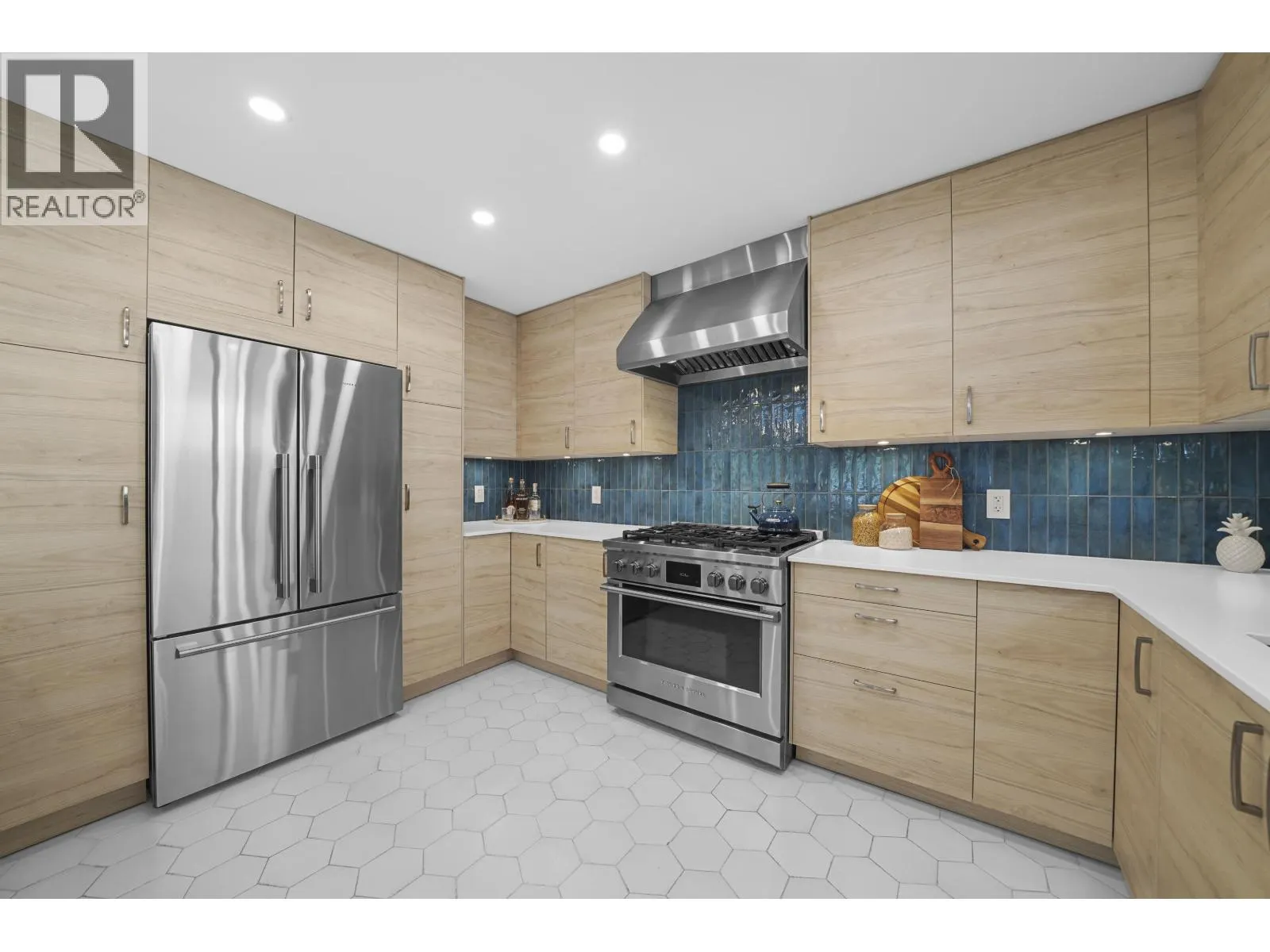 1412 HOPE ROAD