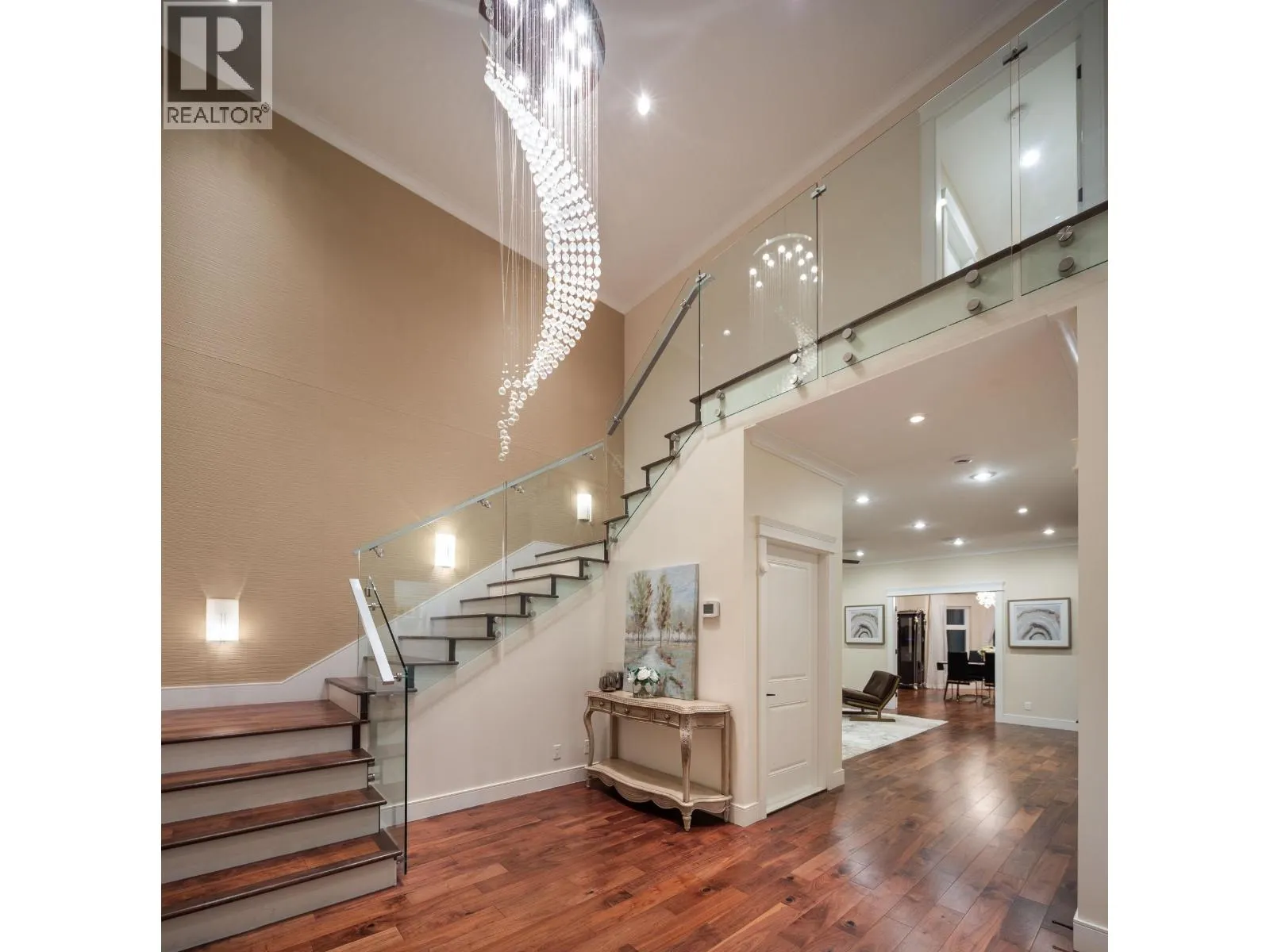 839 W 20TH STREET