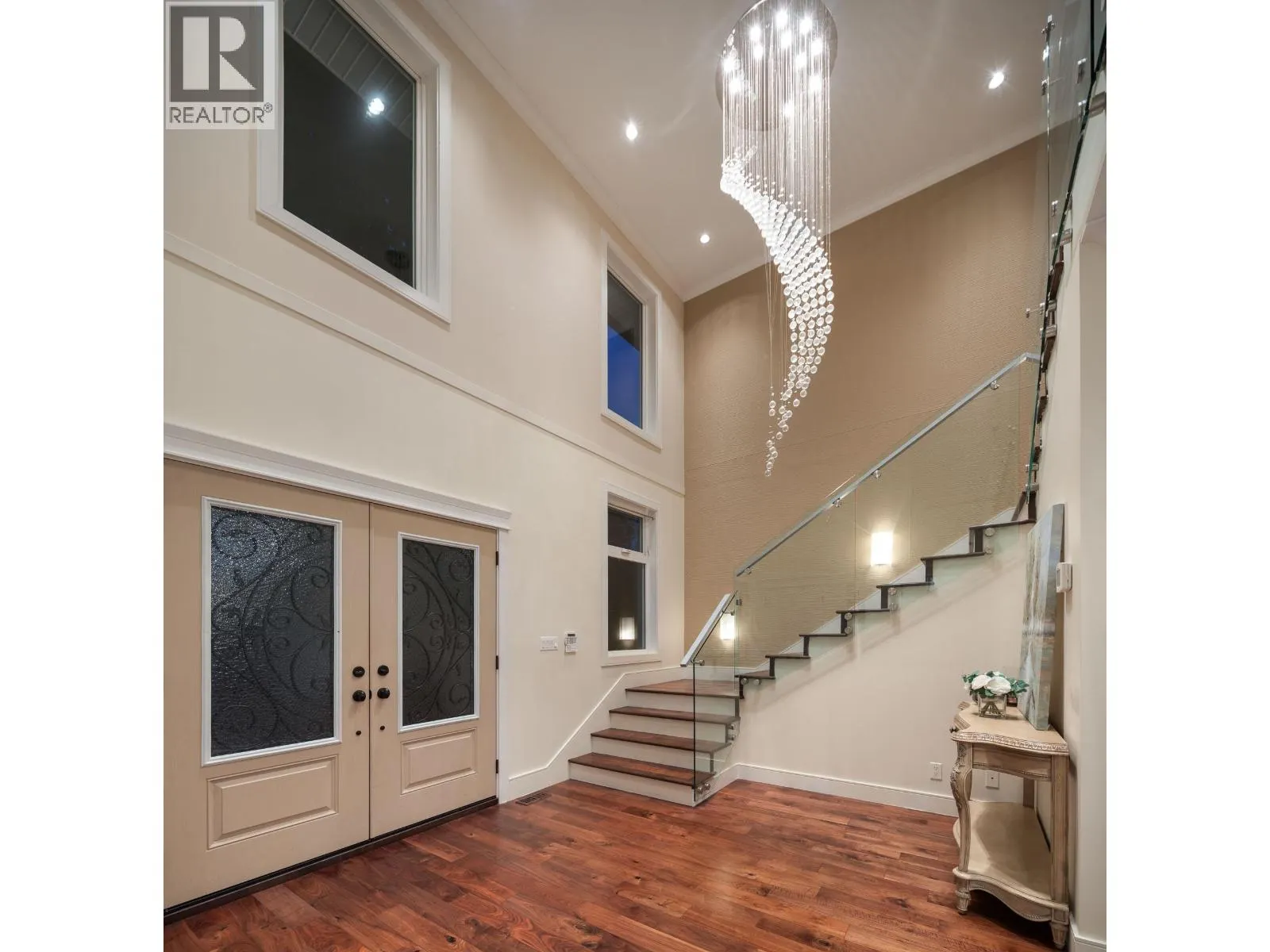 839 W 20TH STREET
