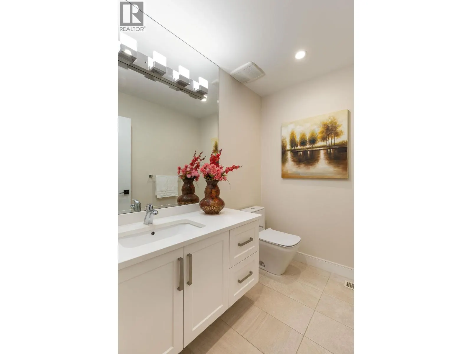 839 W 20TH STREET