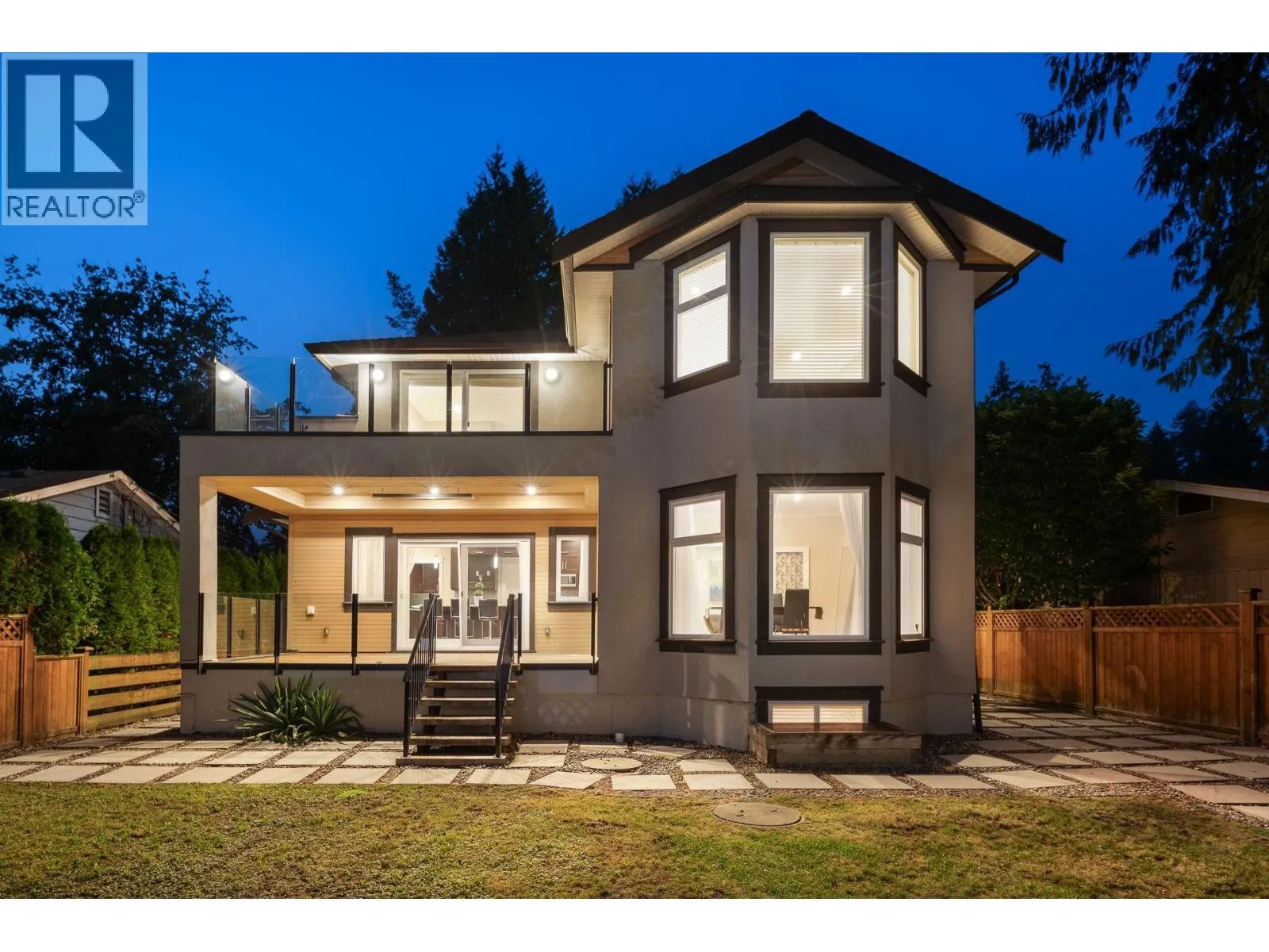 839 W 20TH STREET