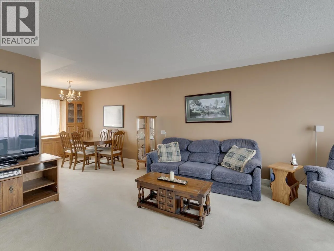 443 GLENCOE DRIVE