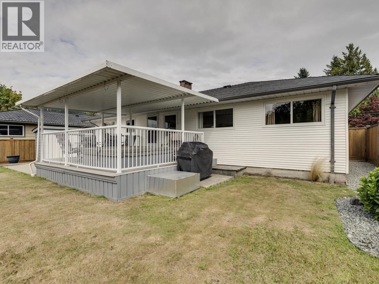 443 GLENCOE DRIVE