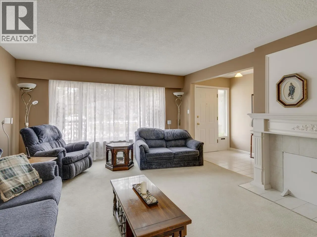 443 GLENCOE DRIVE