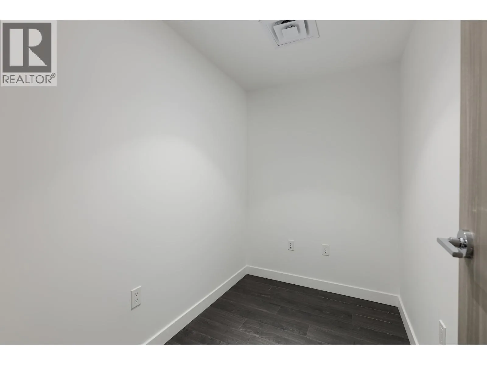 1083 8671 HAZELBRIDGE WAY