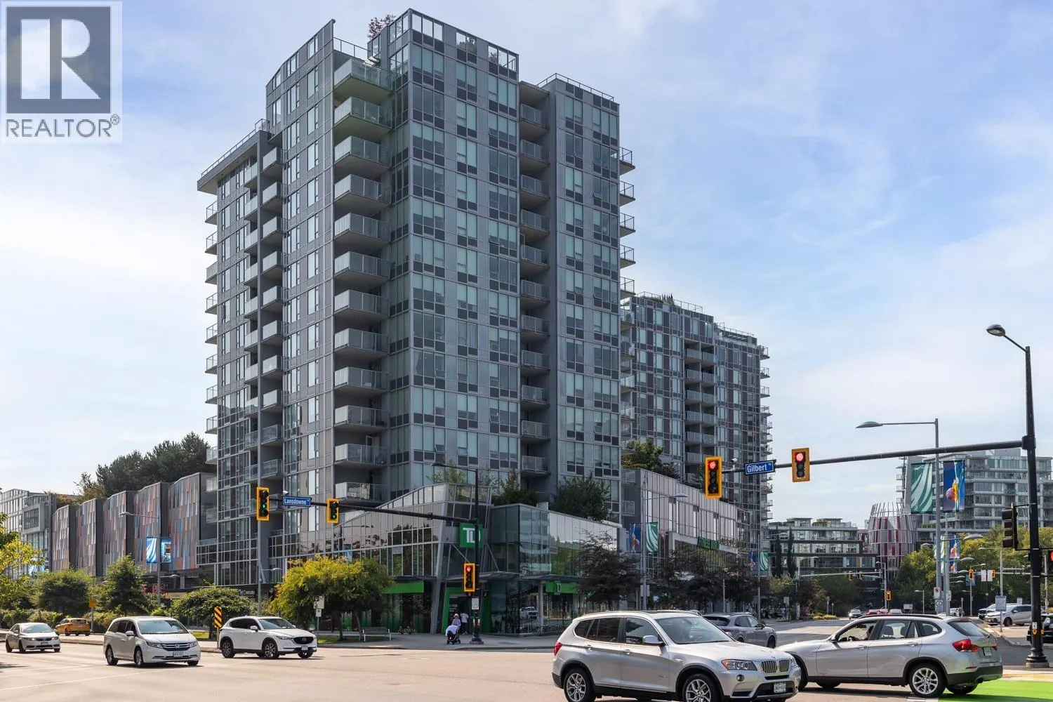 906 7488 LANSDOWNE ROAD