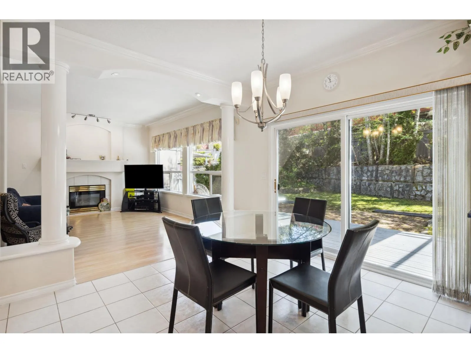 2525 SAPPHIRE PLACE