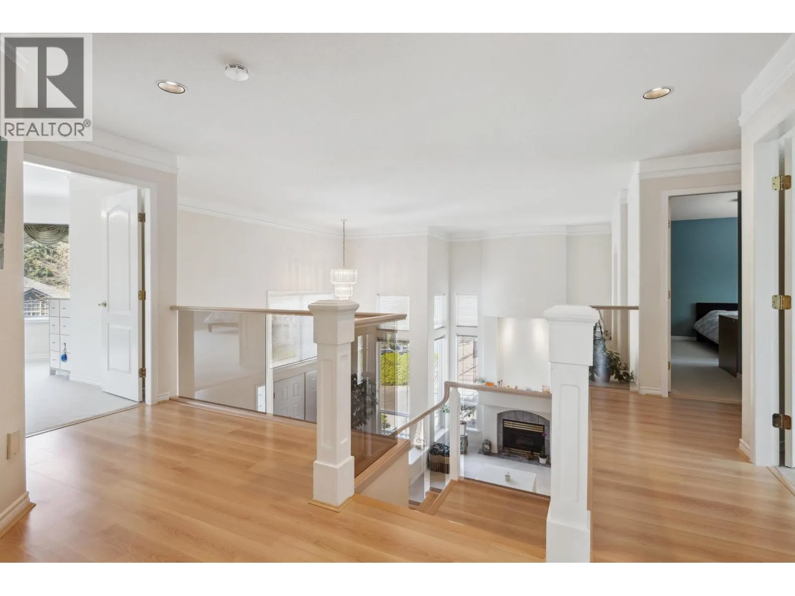 2525 SAPPHIRE PLACE