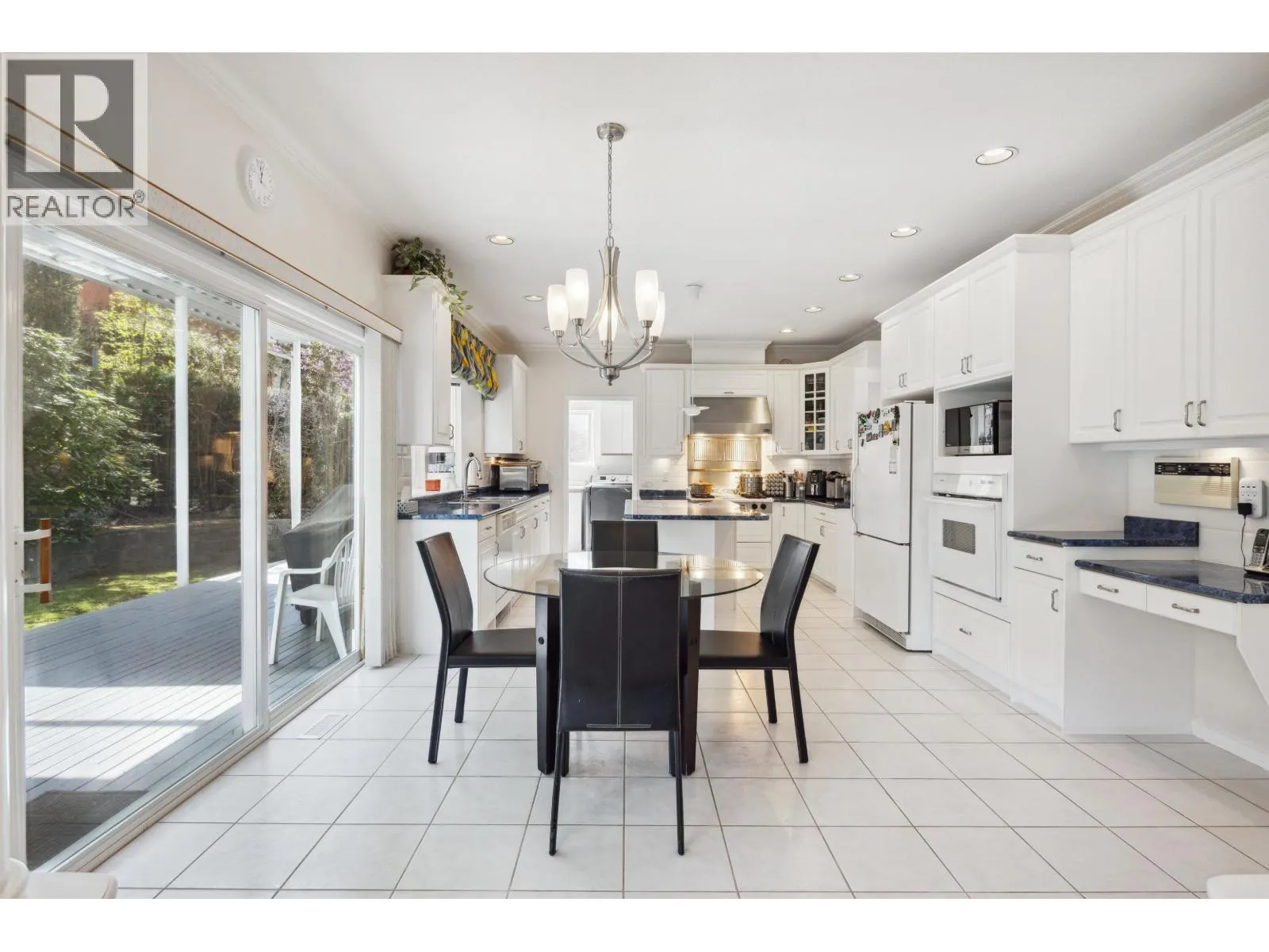 2525 SAPPHIRE PLACE