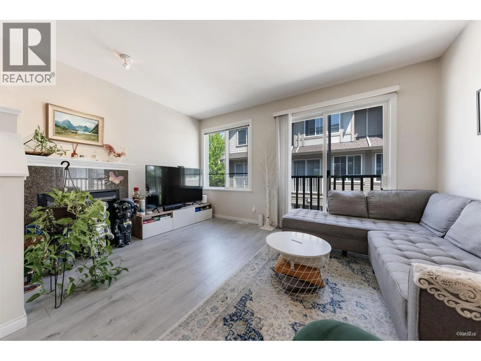 22 8080 FRANCIS ROAD