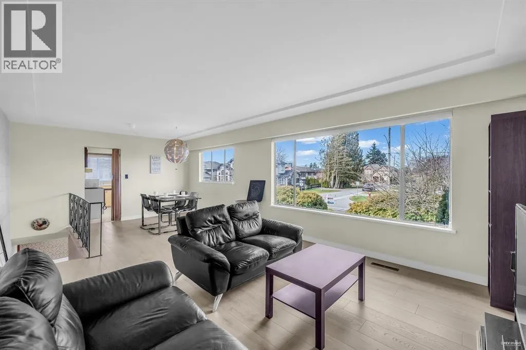 8620 CAMDEN CRE