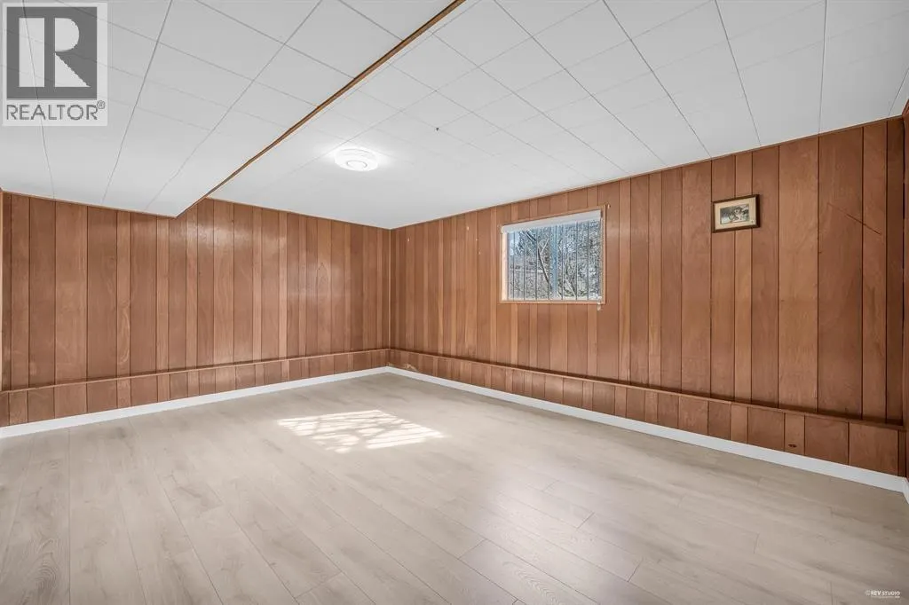 8620 CAMDEN CRE
