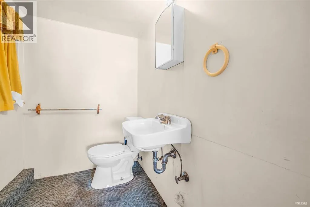 8620 CAMDEN CRE