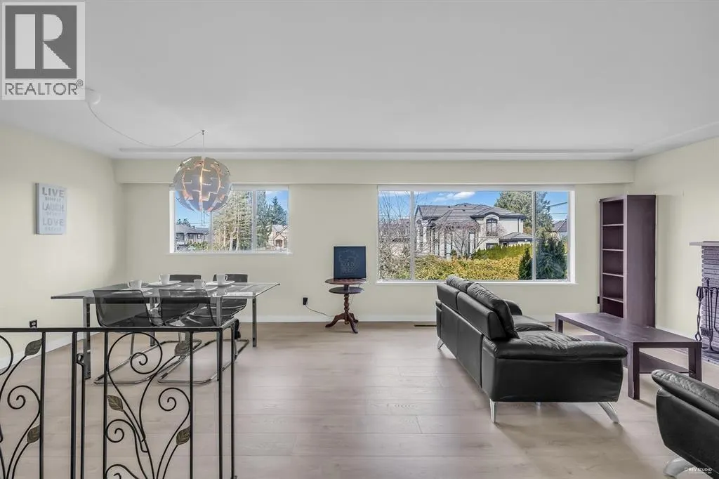 8620 CAMDEN CRE