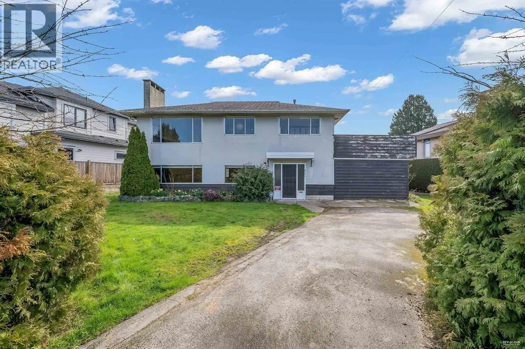8620 CAMDEN CRE