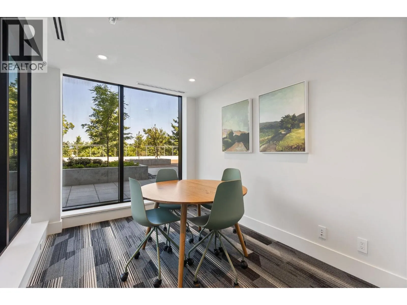 408 6811 PEARSON WAY
