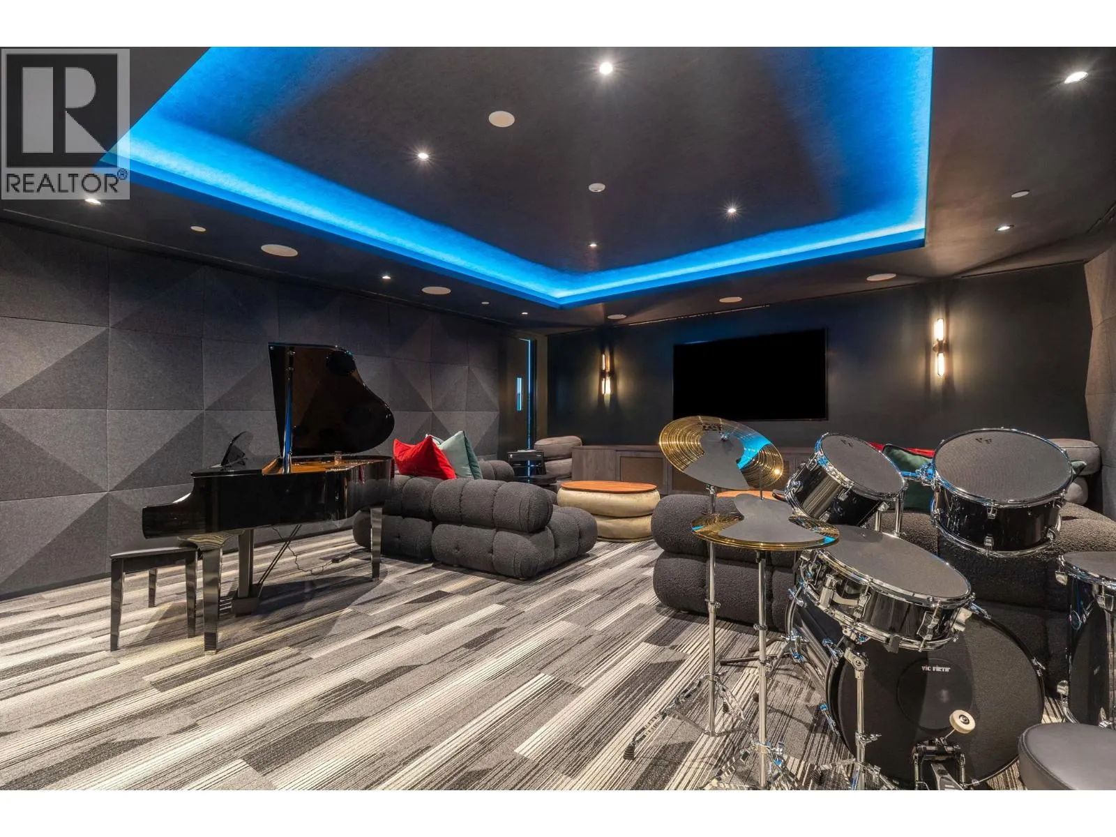408 6811 PEARSON WAY